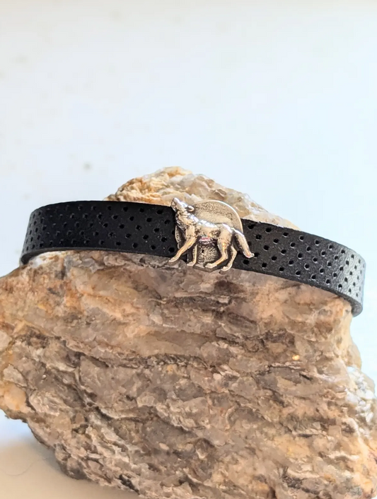 Men's Leather Wolf Bracelet